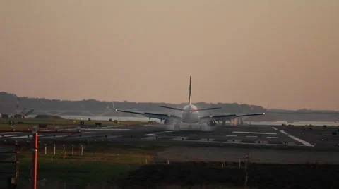 Plane Landing at Reagan National Airport Stock Footage