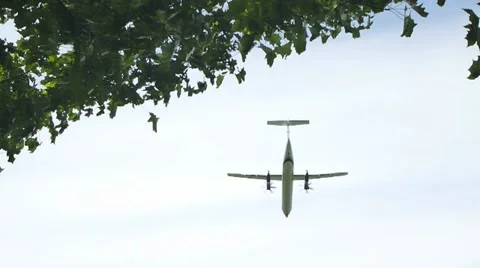 Plane Overhead Landing Stock Footage 10978930