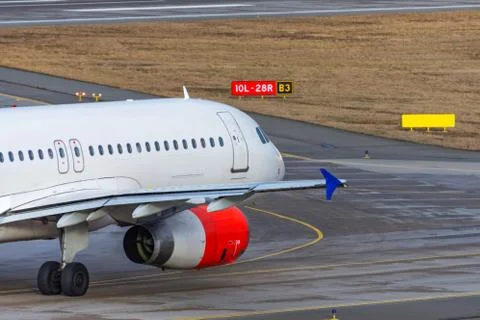 The plane is preparing for an executive take-off runway on the steering wheel Stock Illustration