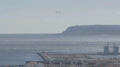 The plane is preparing to land. Stock Footage 98422070