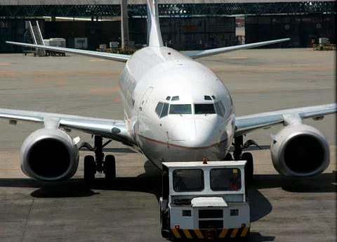 Plane pulling Stock Photos