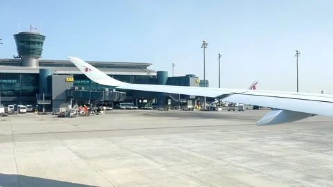 Plane ready to take off Video stock 285254793