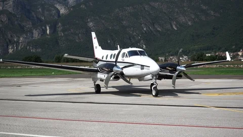 Plane ready for takeoff 2 Stock Footage 115489621