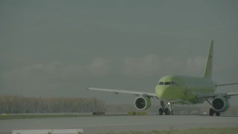 Plane on a Runway Video stock 83600460