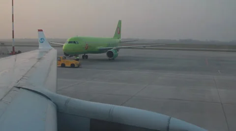 Plane on the runway . ready to fly Stock Footage 32221032