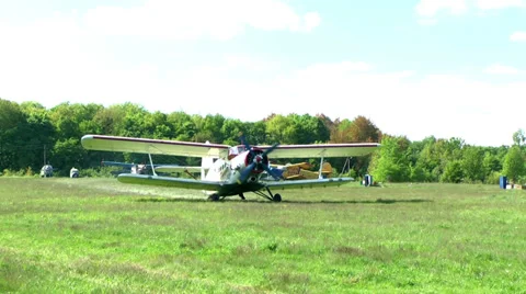 Plane on start 4 Stock Footage 38334964