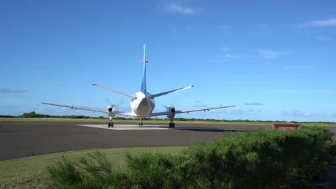 Plane startup Stock-Footage 75650152