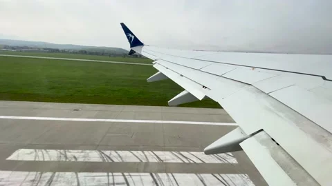 Plane take-off from the airport Stock-Footage 195544224