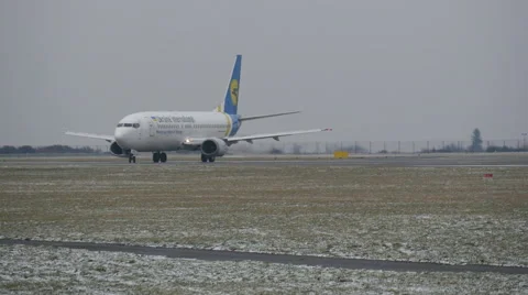 Plane Before Take Off Stock Footage 46236561