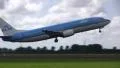 Plane takes off HD Footage