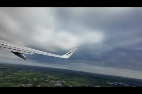 Plane taking off from Dublin" Stock Footage 278696791