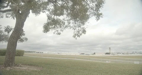 Plane taking off Stock-Footage 122088043