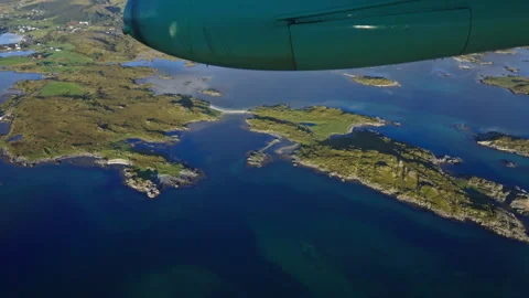 Plane taking off from Lofoten, part 5 Vídeo Stock 268436293