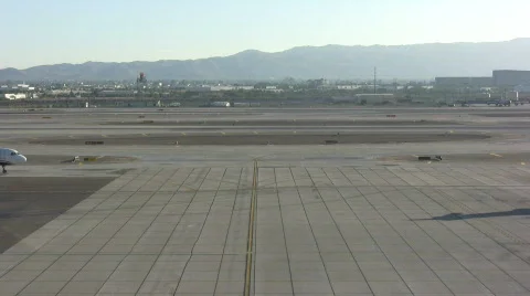 Plane taxiing 2 Stock Footage 655534