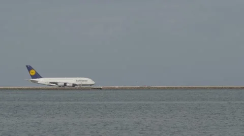 Plane Taxing Vidéo 42266113