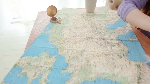 Plane toy map play dream Vídeo Stock 74083862