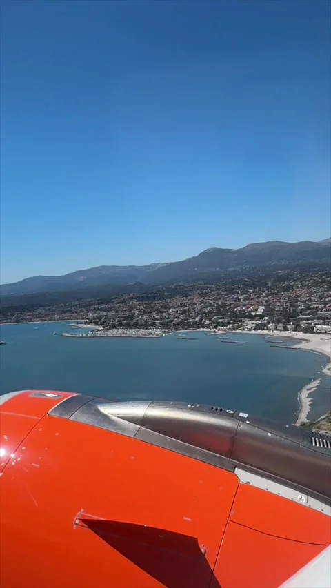 Plane Window View During Takeoff From Nice Airport 스톡 동영상 336951172