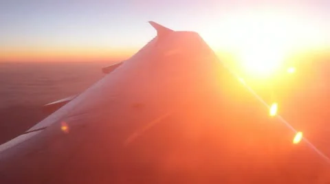 Plane wing and sunshine Video stock 20514398
