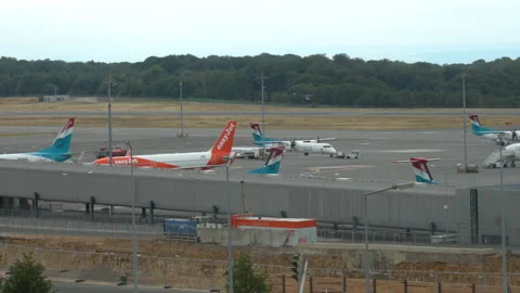 Planes preparing for take-off at the airport. Stock Footage 137461683