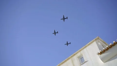 Planes in the sky 動画素材 105083271