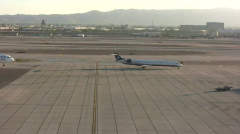 Planes taxiing Stock Footage 654225
