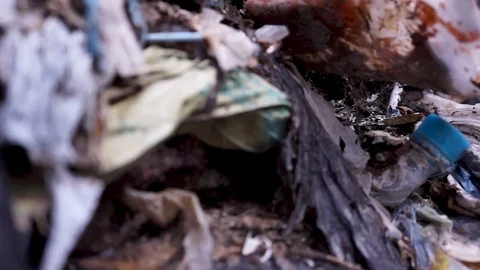 Planet earth in the trash. Everywhere one plastic. Ecology. 库存影片 122714309