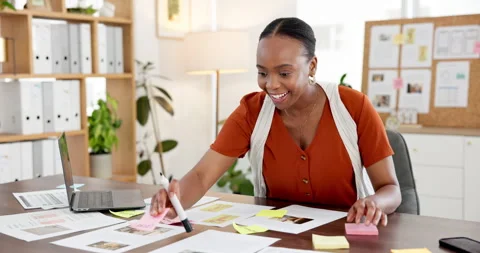 Planning, documents and sticky note with business black woman for campaign Stock Footage 320637785