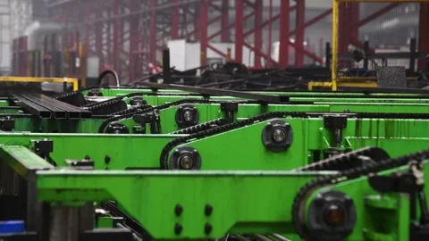 Plant for the production of metal pipes. Stack of steel pipes Vídeo Stock 152077128