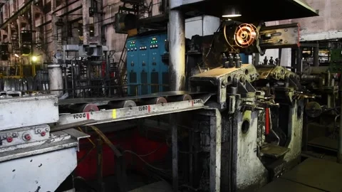 Plant for the production of metal pipes. Stack of steel pipes 库存影片 152078197