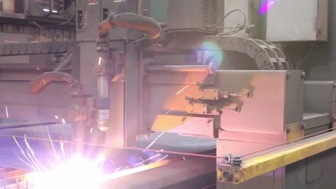 Plasma Cutting 動画素材 248642916
