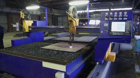 Plasma cutting machine for metal Stockbeeldmateriaal 74103655