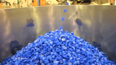 Plastic bottle cap injection moulding machine Stock Footage 65004993