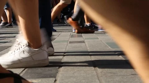 Plastic bottle environmental pollution people walking the street 스톡 동영상 94892233