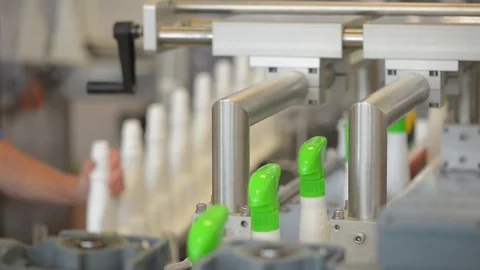 Plastic Bottles Factory Line 스톡 동영상 71414997