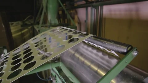 Plastic Cup Thermoforming Machine. Stock-Footage 330192930