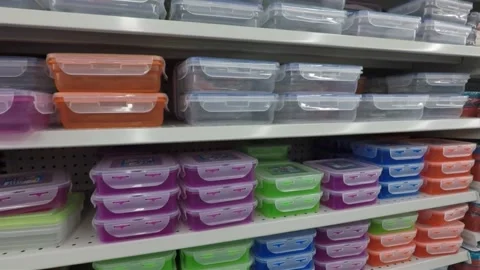Plastic food storage containers on store shelves Stock-Footage 163616159