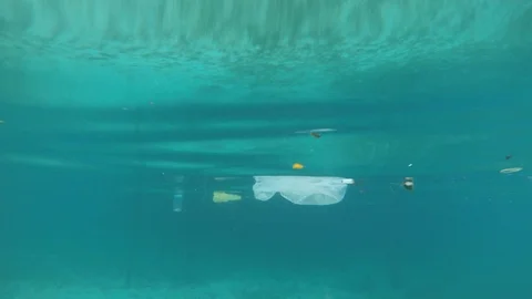 Plastic pollution in ocean Vídeo Stock 88643379