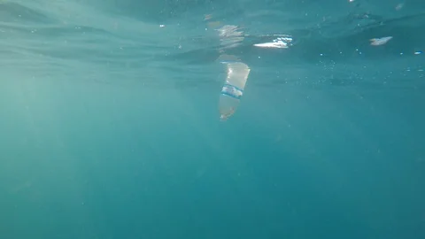 Plastic pollution in ocean Stock-Footage 115690028