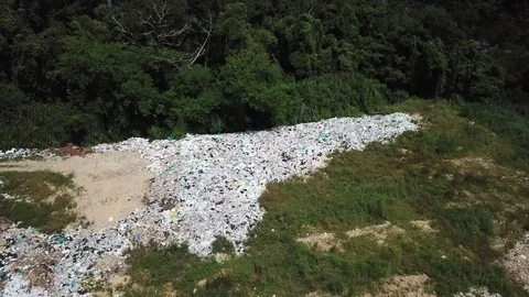 Plastic pollution problem 스톡 동영상 81399868