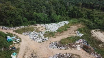 Plastic pollution problem Video stock 86104772