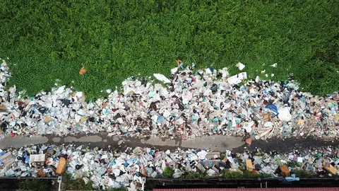Plastic pollution problem 스톡 동영상 90346031