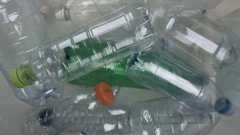 Plastic recycle bottles, tracking shot, camera looking down Vídeos de archivo 80640613