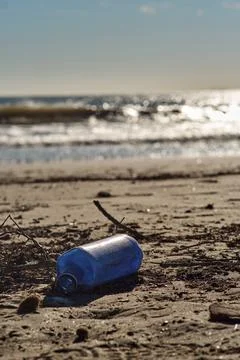 Plastic trash on the beach Foto stock