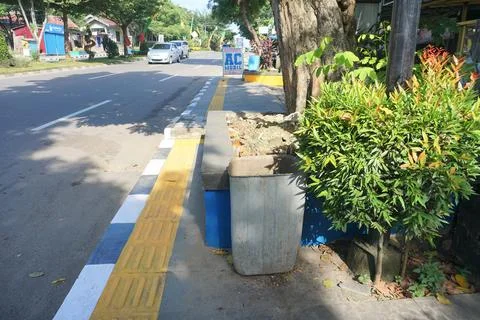 Plastic trash container Stock Photos