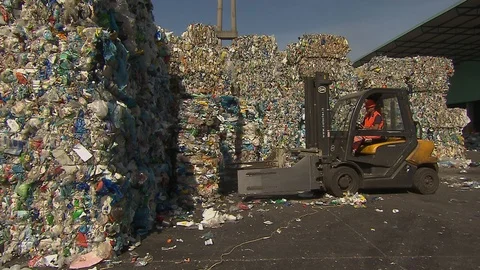 Plastic waste recycling 動画素材 120249087