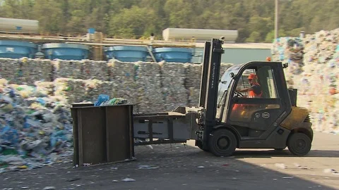 Plastic waste recycling 動画素材 120249603