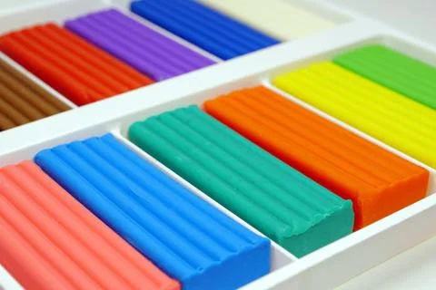 Plasticine blocks for endless hours of imaginative play and hands-on sculpt.. Фото