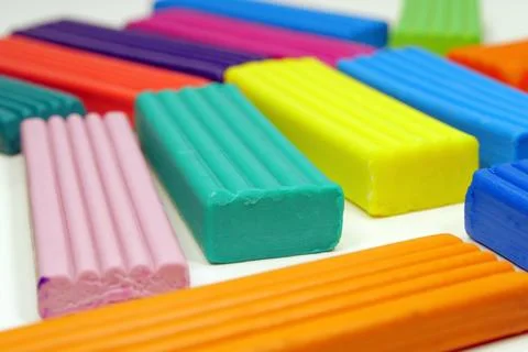 Plasticine blocks for hands-on creative projects, encouraging artistic expl.. 库存照片