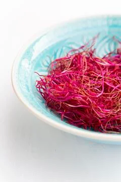 Plate of beetroot sprouts Foto stock