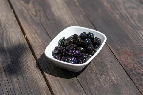 Plate of Black Olive Foto stock